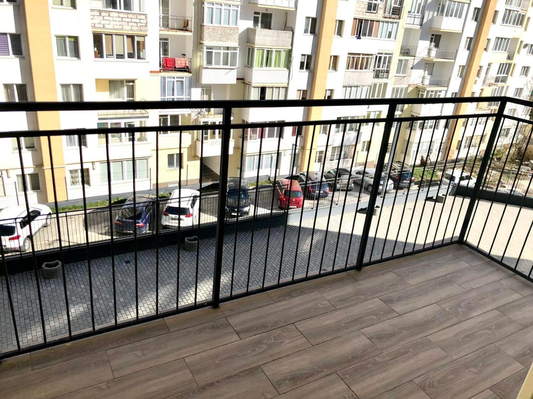 Osapart Comfortable Apartment In A Complex Great Britain Lviv Exteriör bild
