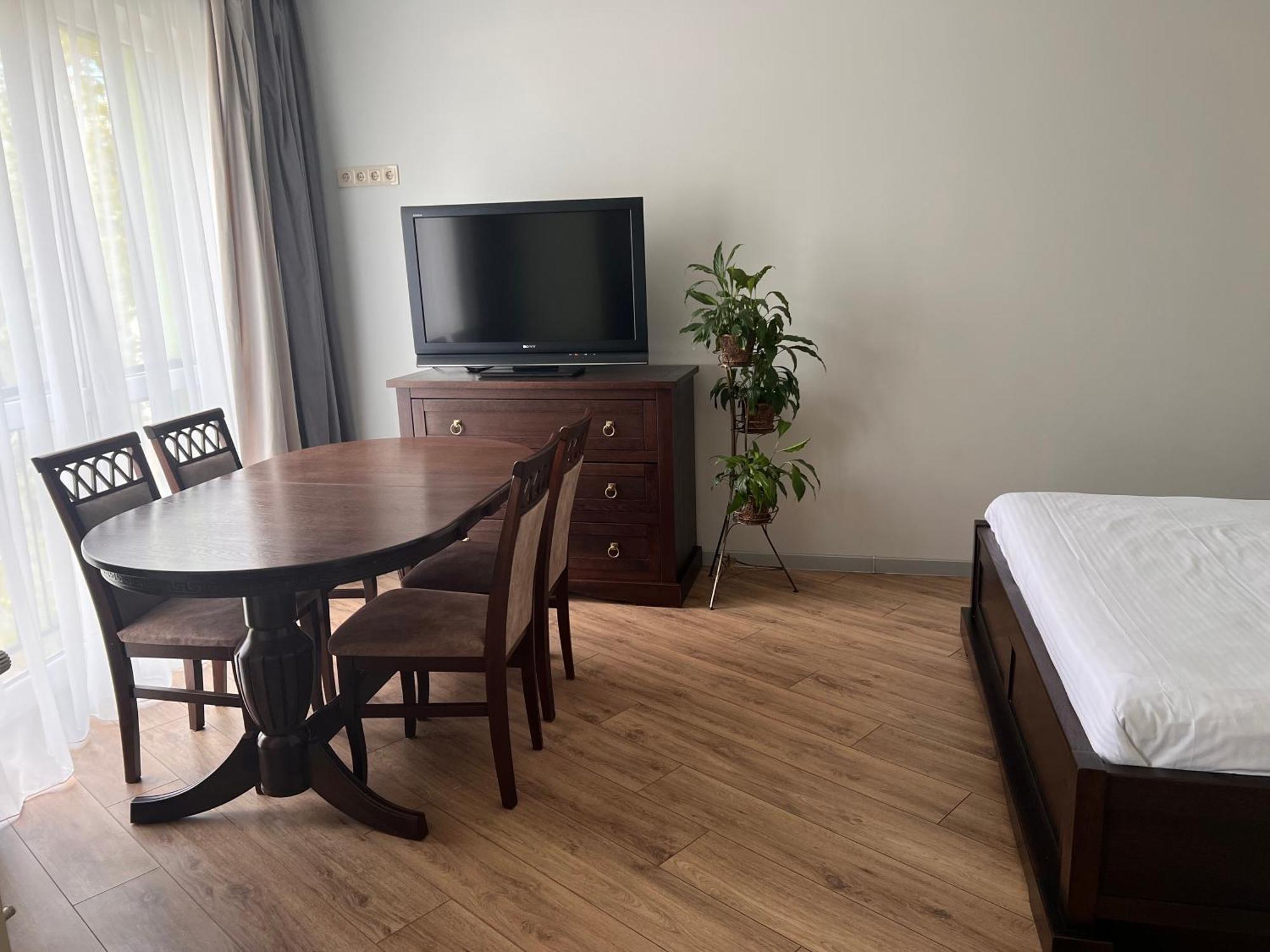 Osapart Comfortable Apartment In A Complex Great Britain Lviv Exteriör bild