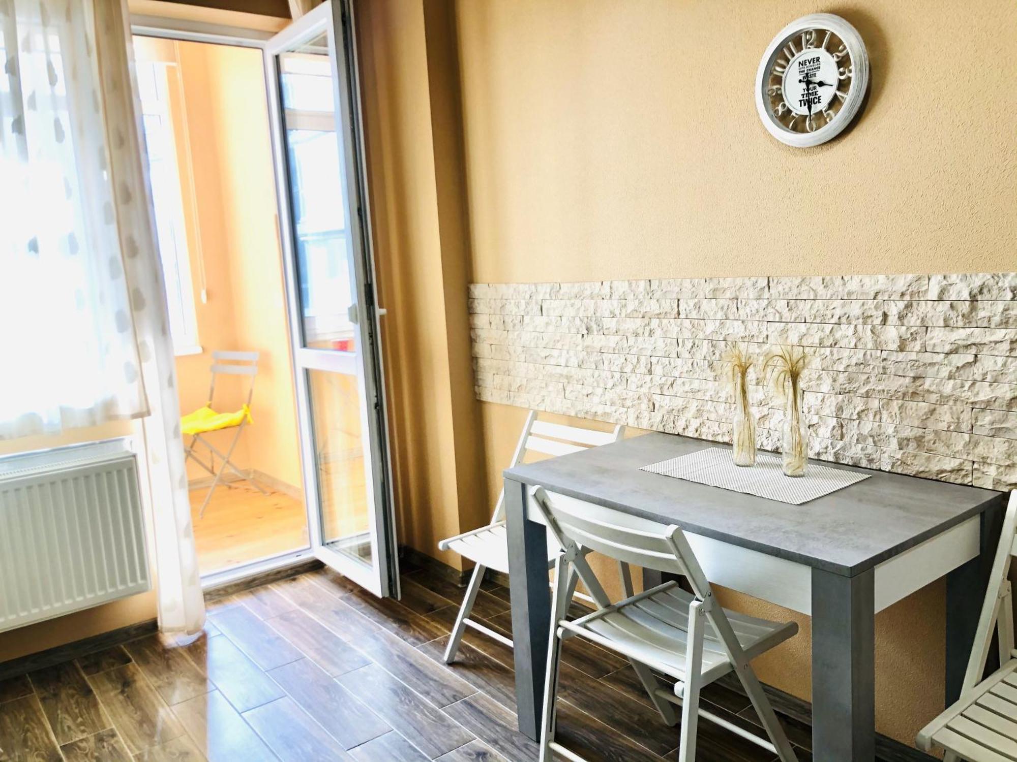 Osapart Comfortable Apartment In A Complex Great Britain Lviv Exteriör bild