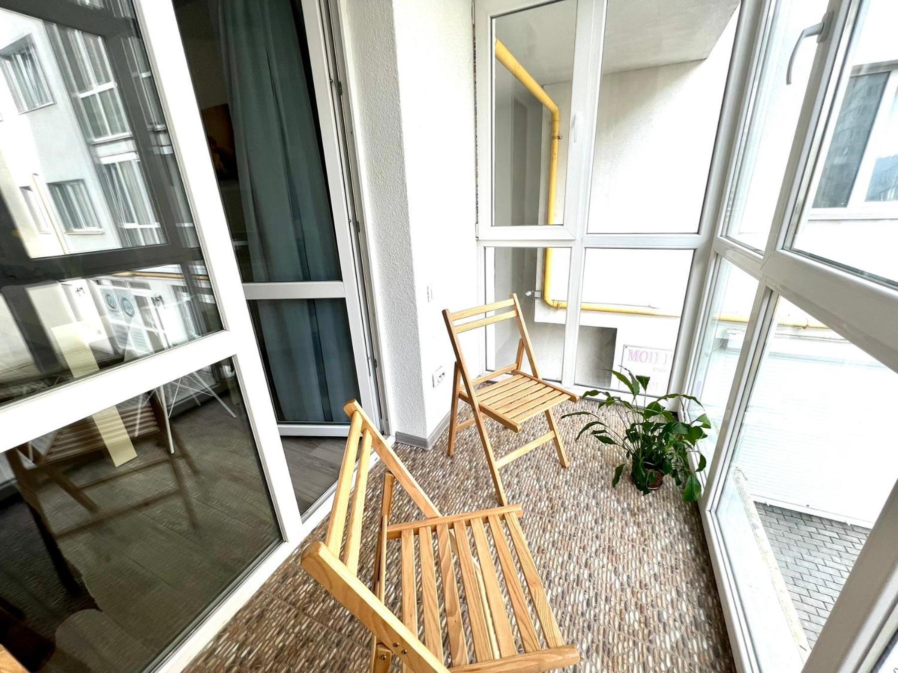 Osapart Comfortable Apartment In A Complex Great Britain Lviv Exteriör bild